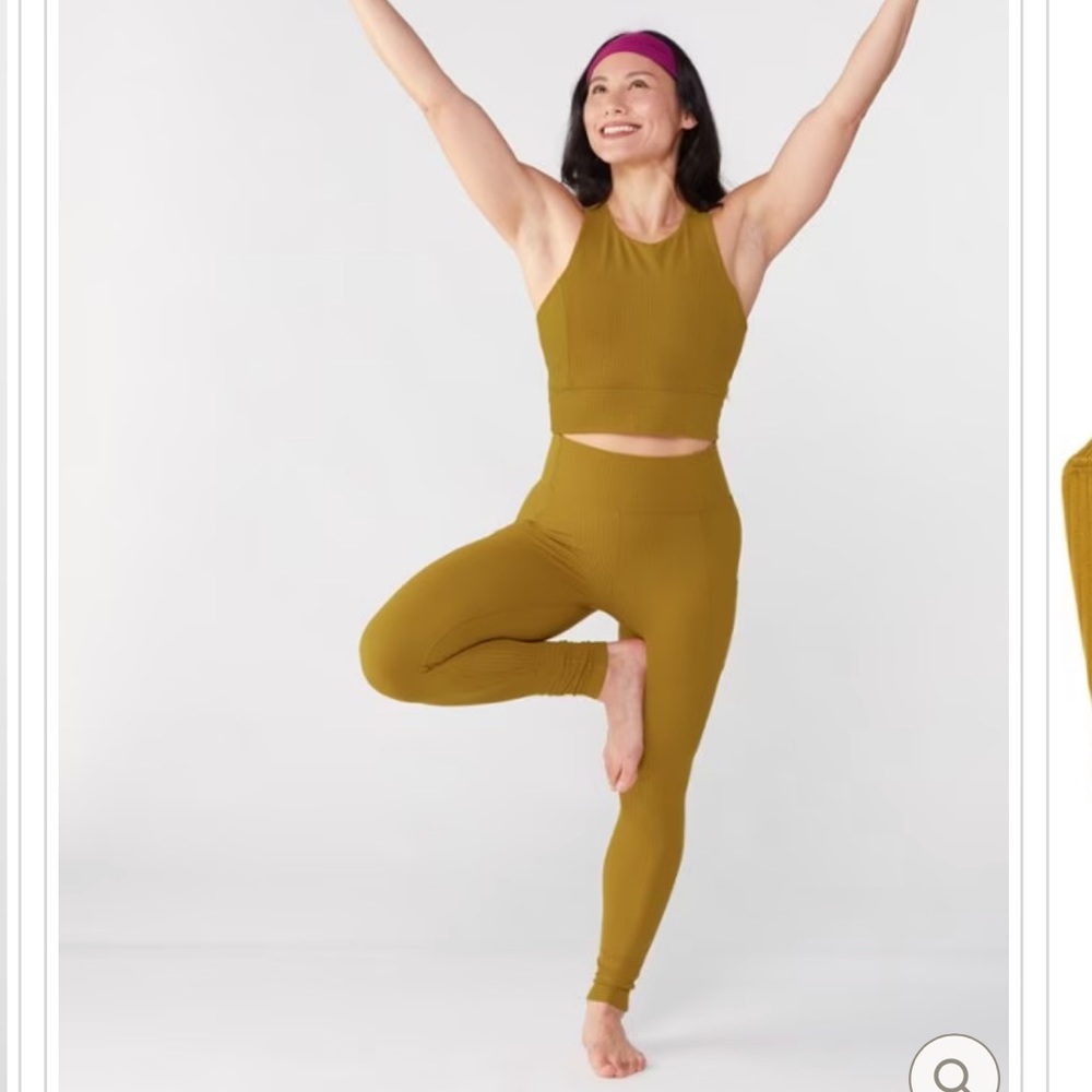 REI Co-op Active Pursuits 7/8 Tights and Cropped Bra Top Matching Set Size Small
